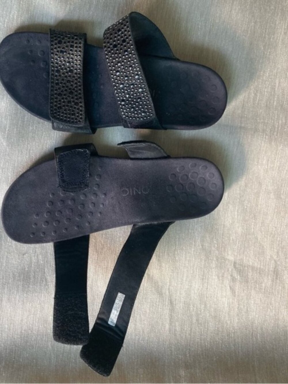 VIONIC Sz 8 Rest Samoa Studded Velcro Closure Adjustable Orthotic Insole Sandals - Picture 9 of 13